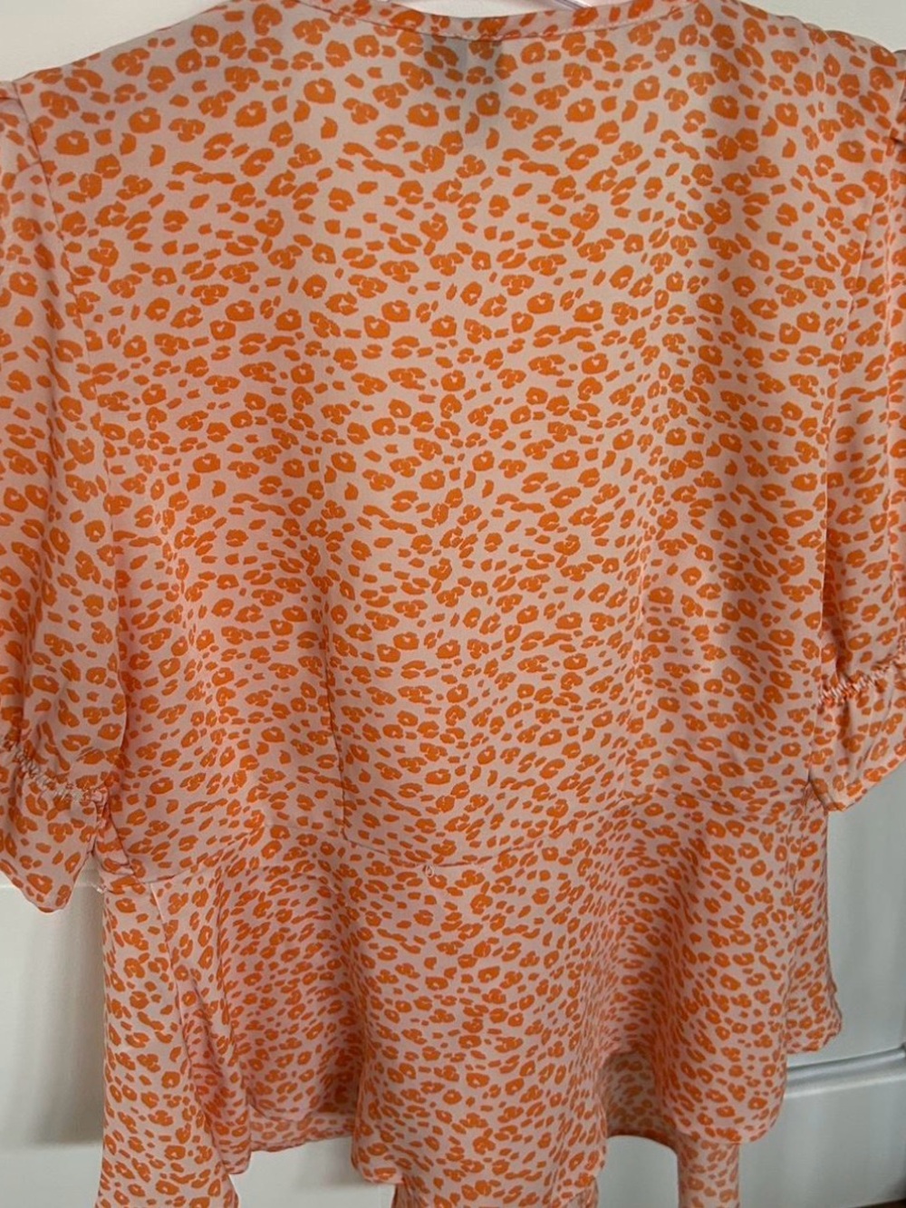 Vero Moda Orange Wrap Leopard Print Short Sleeve Top Size L - Picture 2 of 4